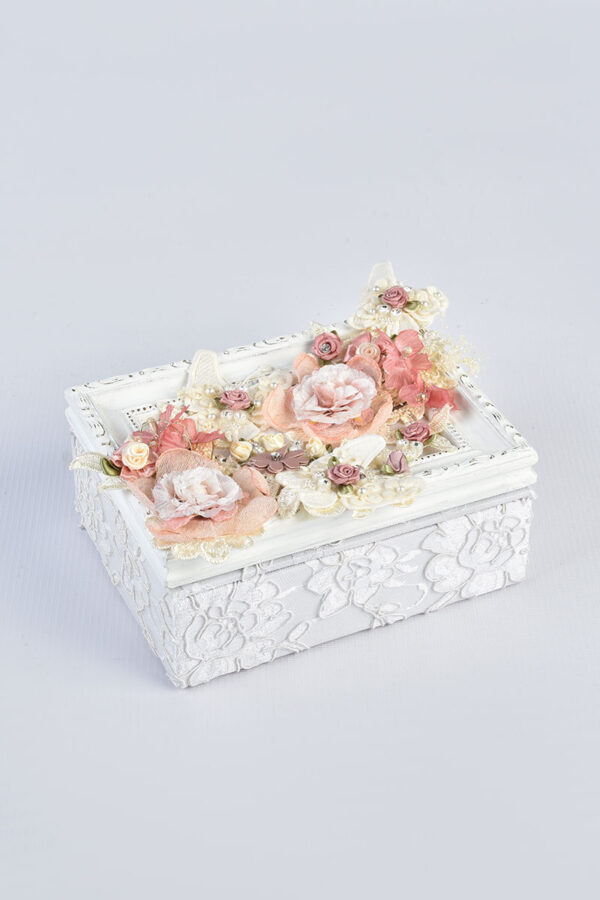 ANGLE'S GARDEN - Image 3