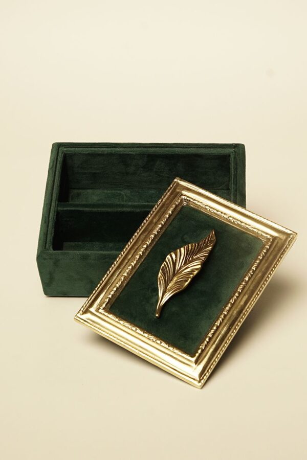 FRAGRANCE - Image 3