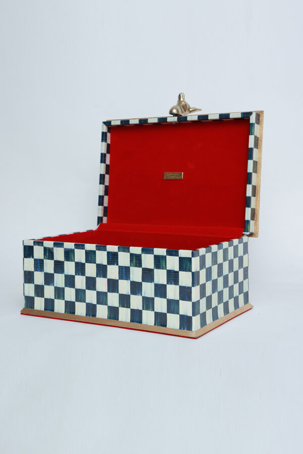 MACKENZIE WINTER BOX - Image 3