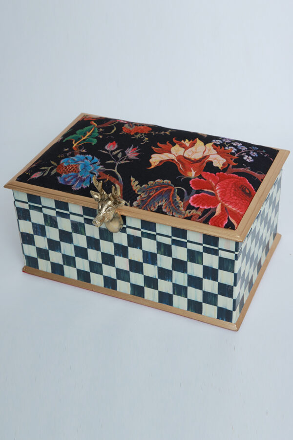 MACKENZIE WINTER BOX - Image 2