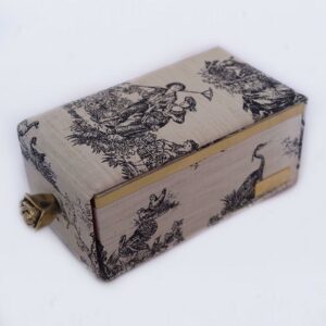 VALENTINES DAY BOX FOR HER 2020